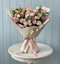 Букет цветов из:  Розы и Лизиантусы в Октябрьский Хабаровский край