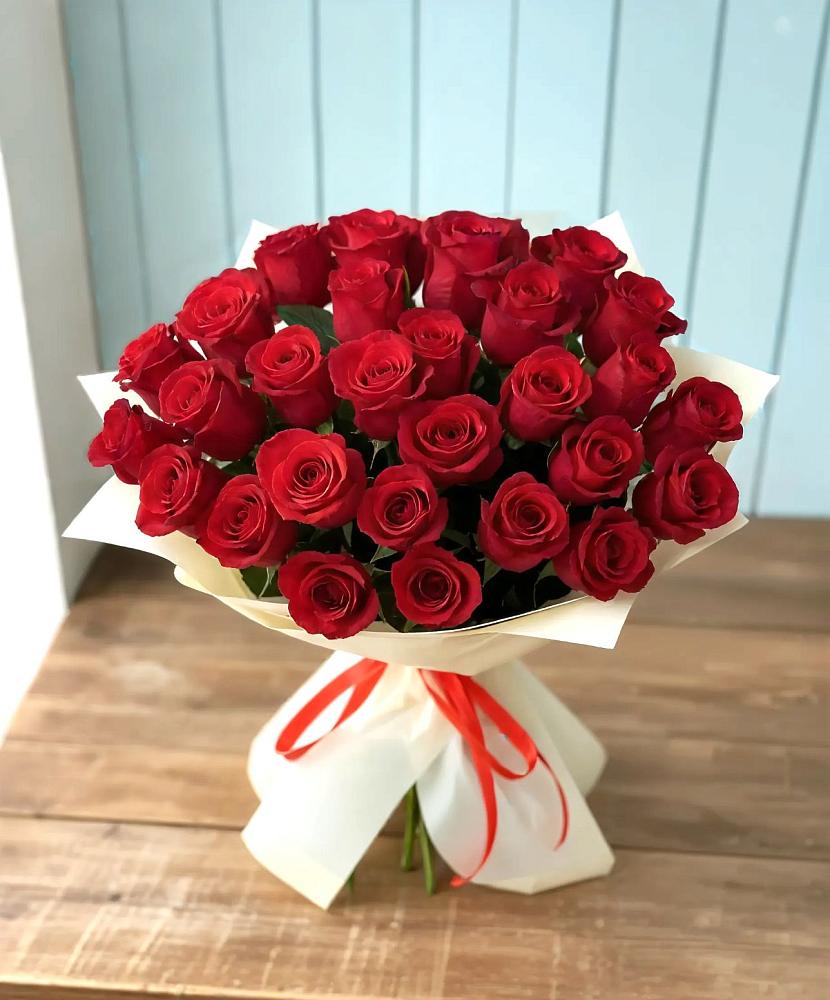 Букет 29 Красных роз в Октябрьский Хабаровский край