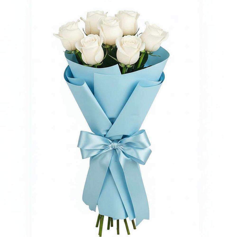 Букет 7 белых роз Проуд в Октябрьский Хабаровский край