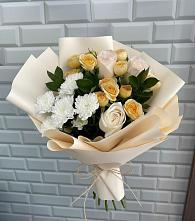 Букет цветов из:  Розы и Хризантемы в Октябрьский Хабаровский край