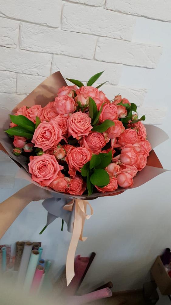 Букет цветов из: Розы в Октябрьский Хабаровский край