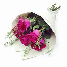 Букет цветов из:  Розы в Октябрьский Хабаровский край