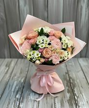 Букет цветов из:  Гвоздики, Розы и Хризантемы в Октябрьский Хабаровский край