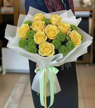 Букет цветов из:  Хризантемы и Розы в Октябрьский Хабаровский край