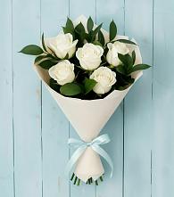 Букет цветов из:  Розы в Октябрьский Хабаровский край