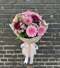 Букет цветов из:  Герберы и Хризантемы в Октябрьский Хабаровский край
