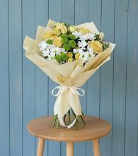 Букет цветов из:  Хризантемы и Розы в Октябрьский Хабаровский край