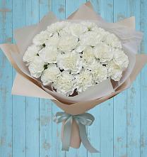 Букет цветов из:  Гвоздики в Октябрьский Хабаровский край